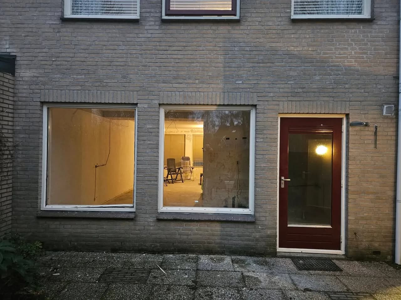 Achterdeur en schuifpui netjes afgewerkt