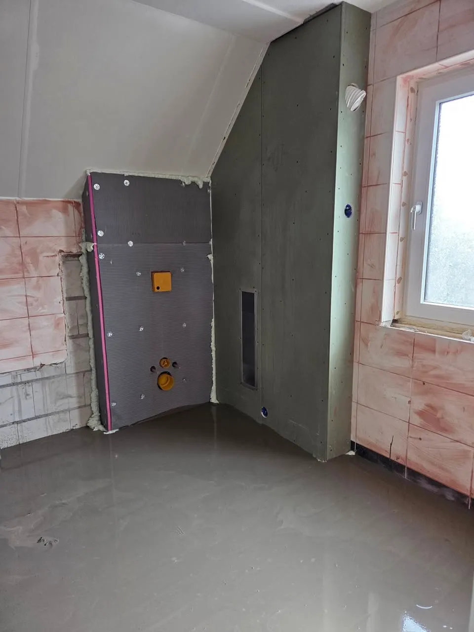 Badkamer renovatie door Wiggermans bouw in uitvoering