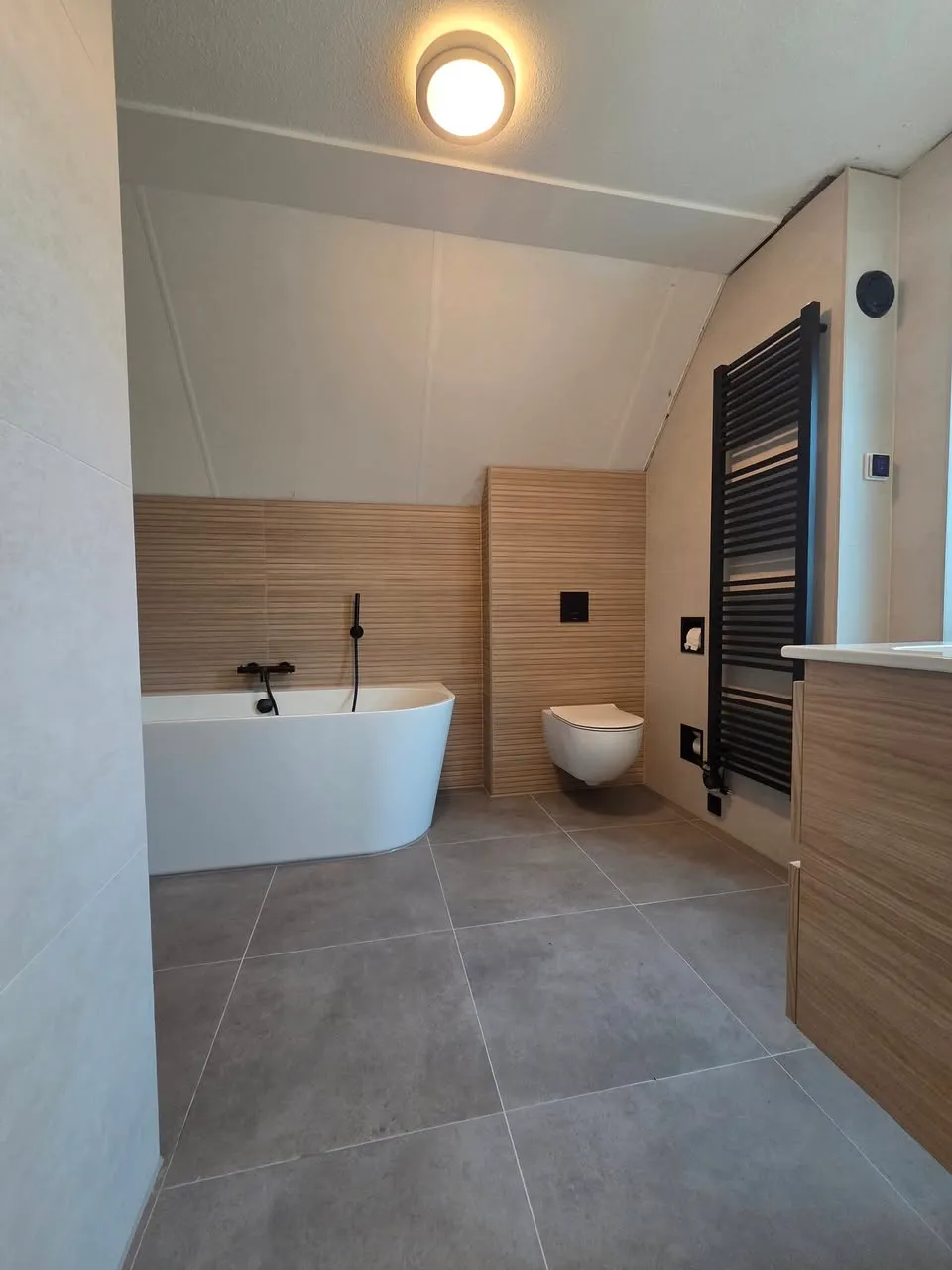 Badkamer renovatie eindresultaat foto 1