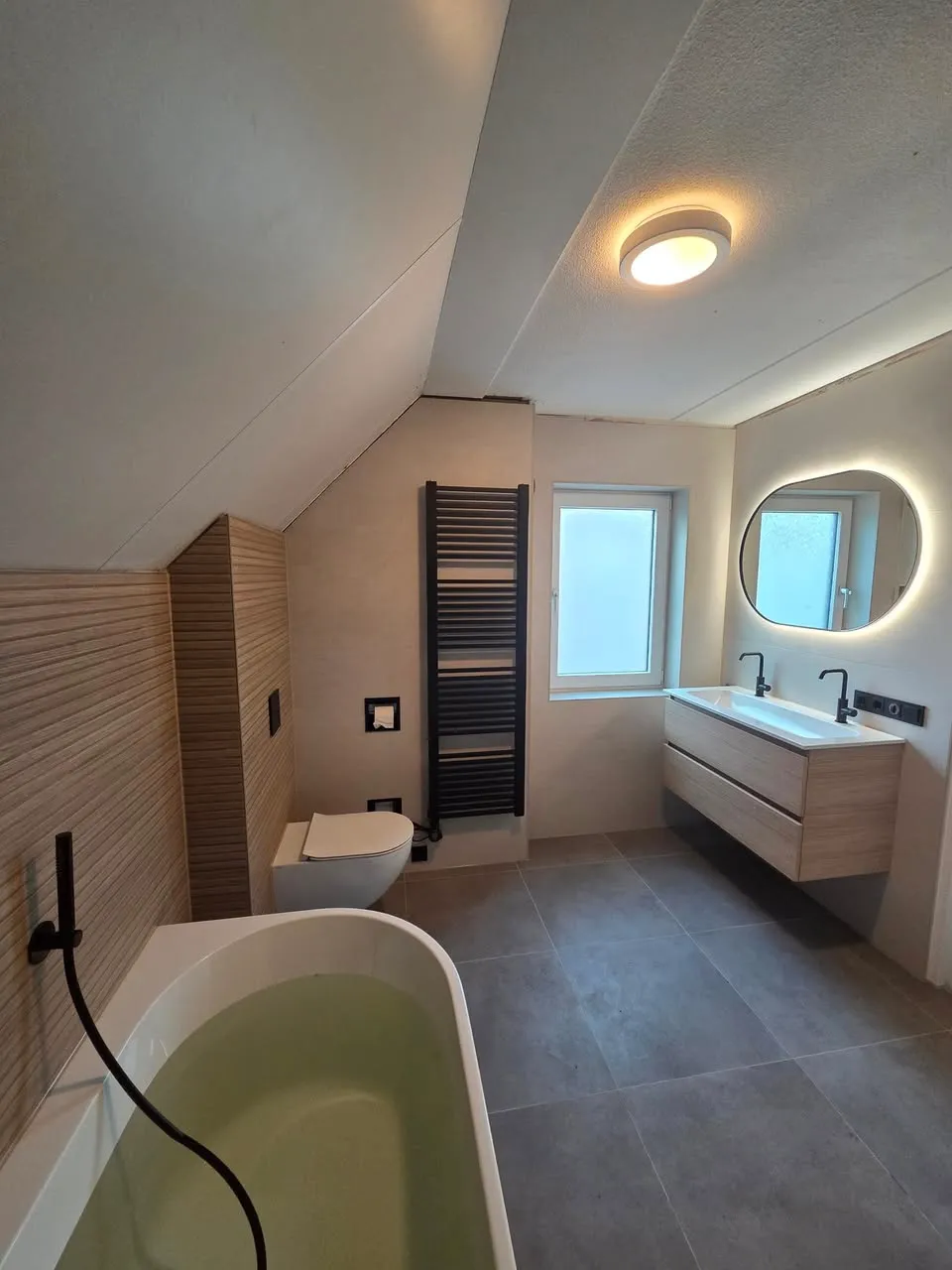 Badkamer renovatie eindresultaat foto 3
