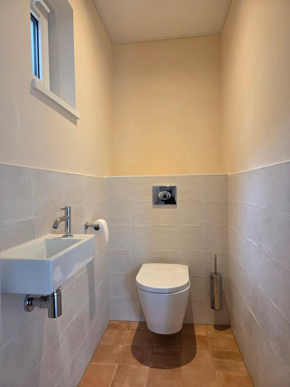 WC betegeld en afgekit foto 5