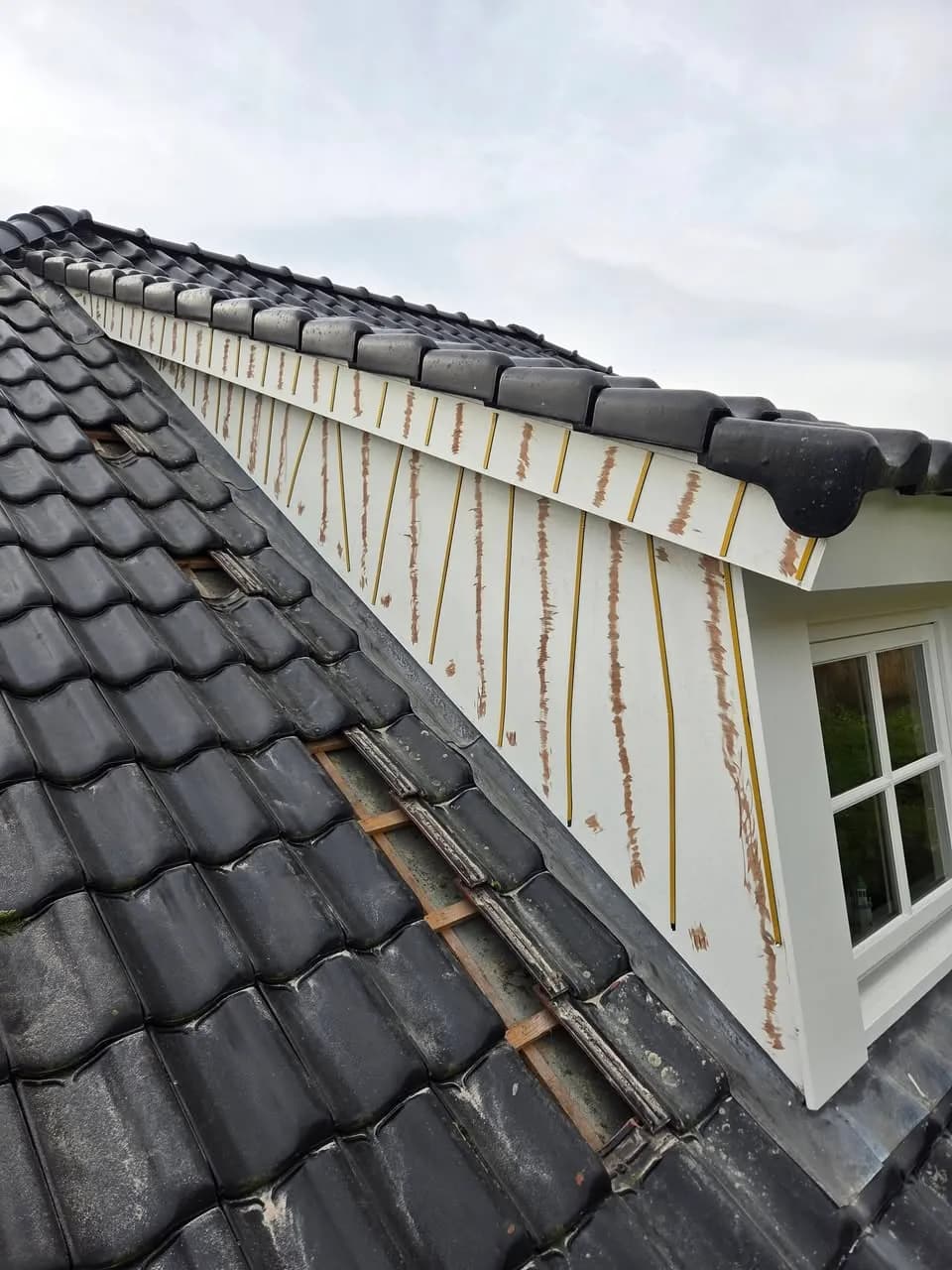 Strakke buitenafwerking van dakkapel