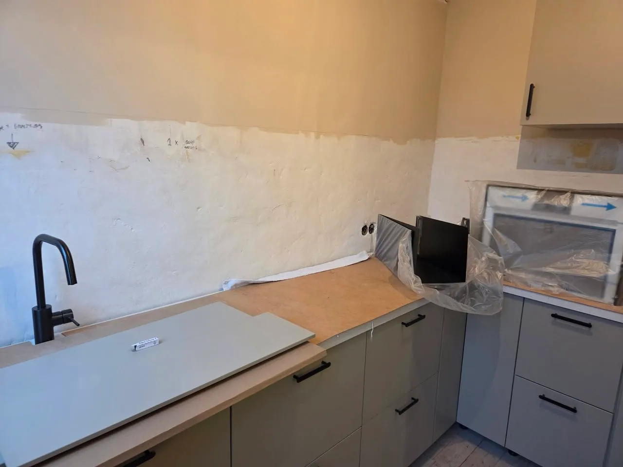 Keuken betegeld in Boskamp foto 2